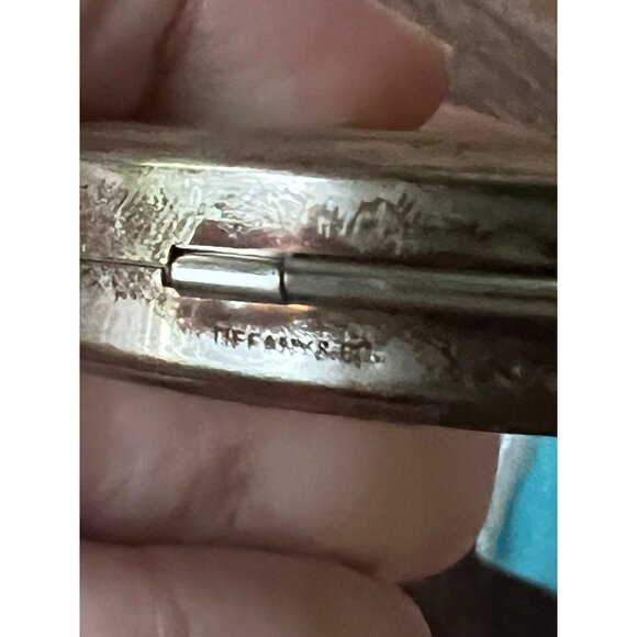 Tiffany & Co Sterling Silver Powder Compact Mirror Monogrammed  w/ Box & Pouch - Picture 16 of 16